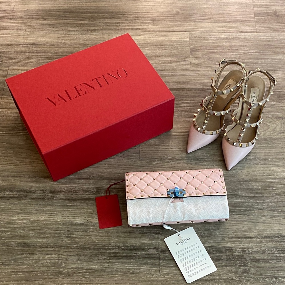 Valentino Garavani Quilted Rockstud Spike Chain Shoulder Bag in Rose